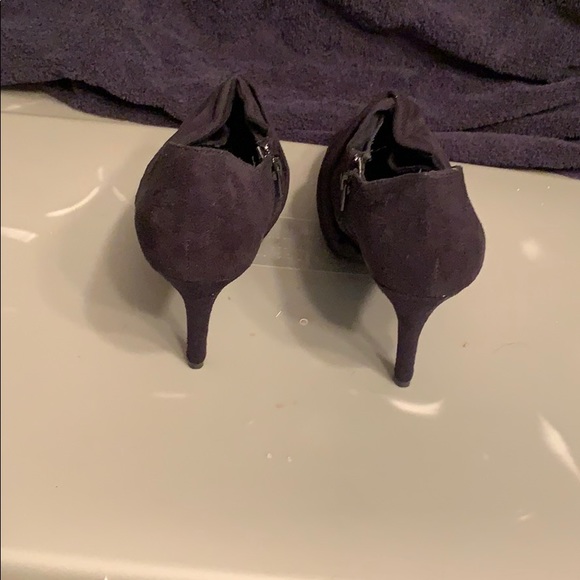 Booties! - Picture 3 of 6